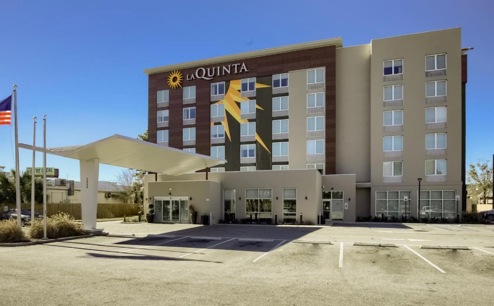 La Quinta by Wyndham Mobile Main image